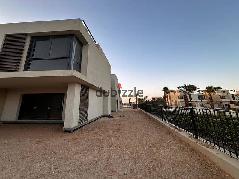 توين هاوس للبيع ريسيل استلام فوري بسعر مميز في كمبوند سوديك ايست الشروق Sodic East Compound 9