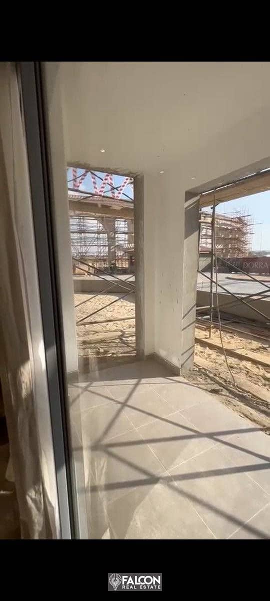 Immediate receipt, 164m2 apartment, 3 rooms, for sale in Village West, Sheikh Zayed, next to Hyper One, Dorra, fully finished with air conditioners 3