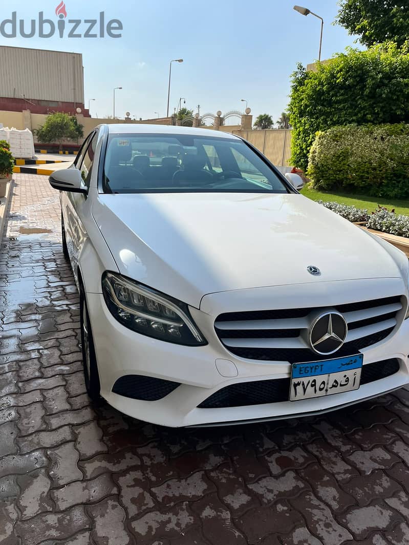 Mercedes-Benz C180 2019 2019 0