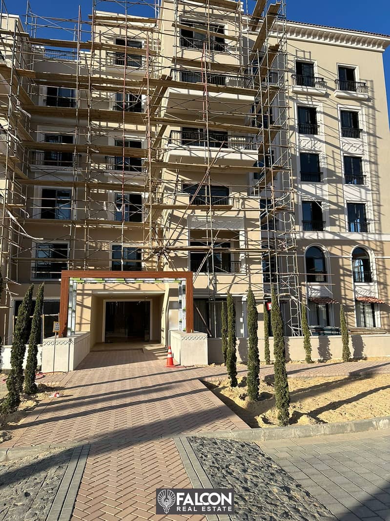 Entrance 1 Zayed Apartment for immediate delivery 175 m 3 rooms Nanny Room ready for viewing in Darat Village West Sheikh Zayed 6