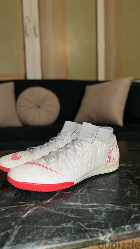 Nike mercurial “gray & red” (size 44.5) 1