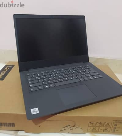 لابتوب Lenovo V14 Core i3 بحالة ممتازة