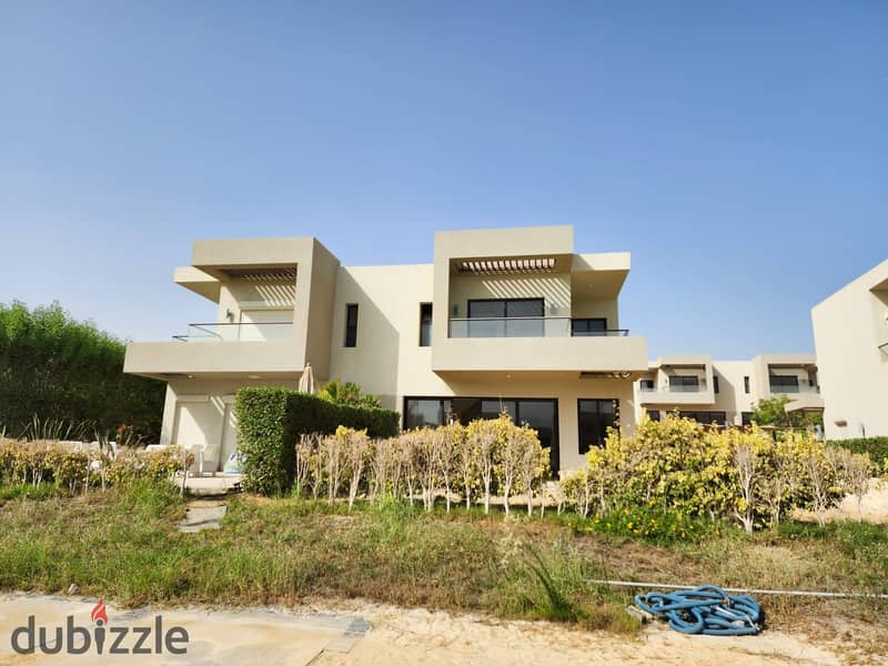 Villa first row lagoon - ACS & kitchen - Azha sokhna - Standalone - resale - prime location 1