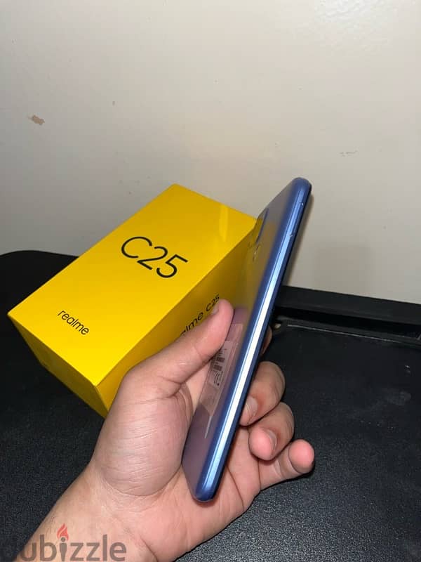 realme c25 1