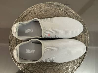 DKNY shoes new