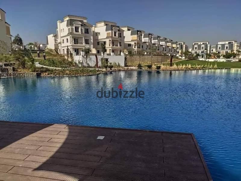 فيلا lake view + private pool عند مخل زايد 4 علي محور البوليفارد في kingsway mountain view 6