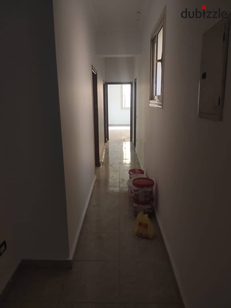 Roof apartment for rent in El Banafseg, 11 villas in the First Settlement 17