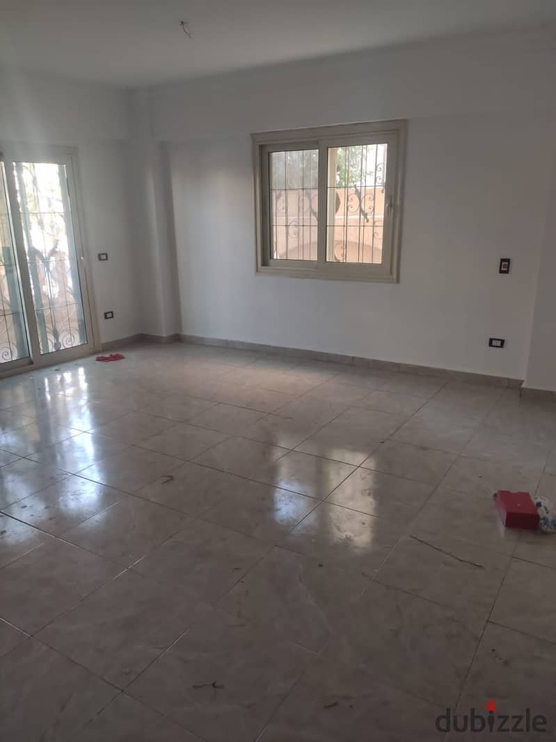 Roof apartment for rent in El Banafseg, 11 villas in the First Settlement 23