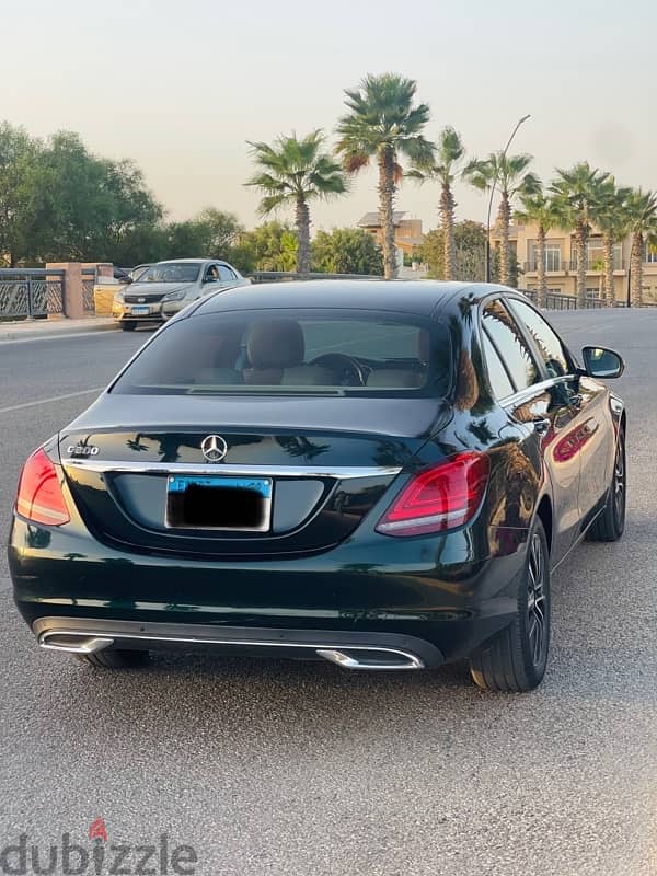 Mercedes-Benz C200 2019 4