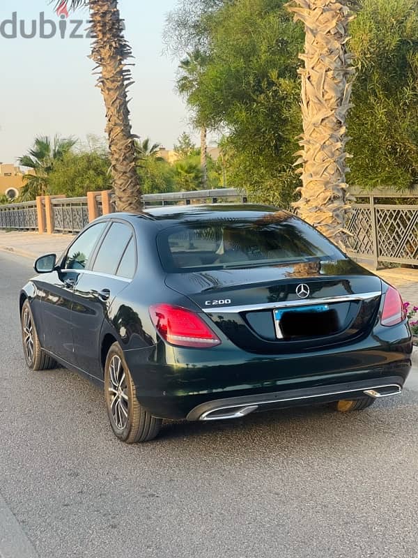 Mercedes-Benz C200 2019 16