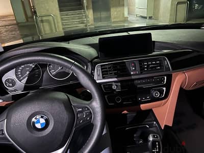 BMW 318i 2019 25000 KM zero