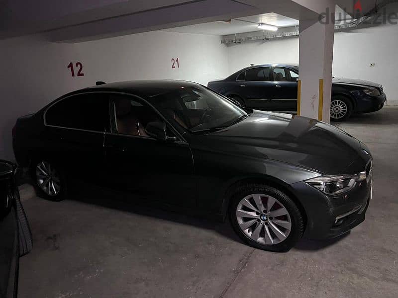 BMW 318i 2019 25000 KM zero 6