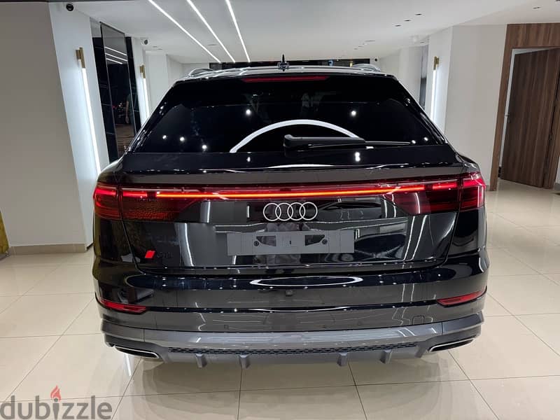 Audi Q8 sline plus wakil 2024 2