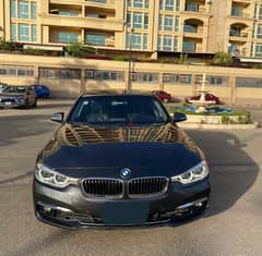 320i Luxury 0