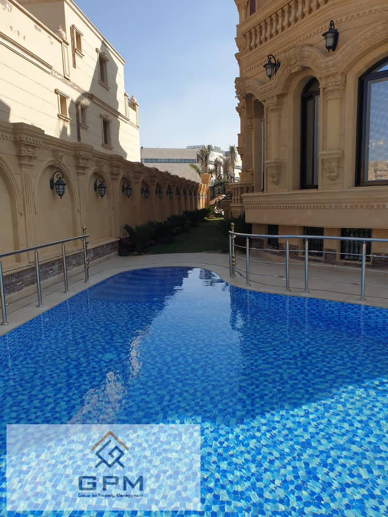 Luxury Palace for Sale in Jannaty Compound - New Cairo Royal and Elegant Design with Modern Touch 2