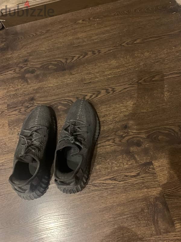 yeezy 350 black 3