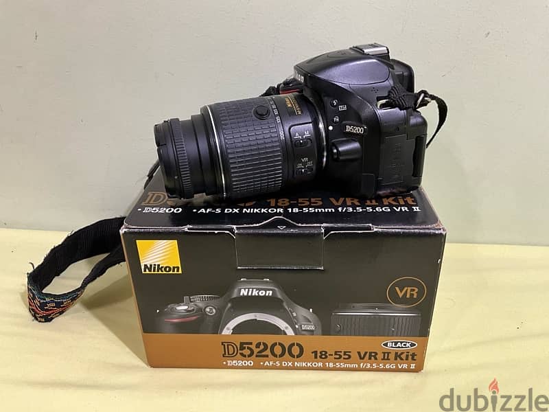 Nikon d5200 Camera + Nikkor Lens 55-200 1