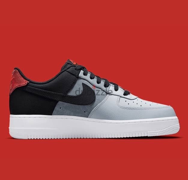 Nike Air Force 1 "Smoke Grey" in size 41 2