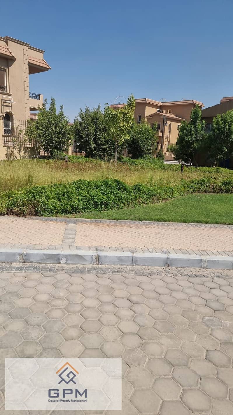 Luxury Twin House for Sale in The Waterway Compound - New Cairo with The Best Price in the most Prime Location Ready to Move 1