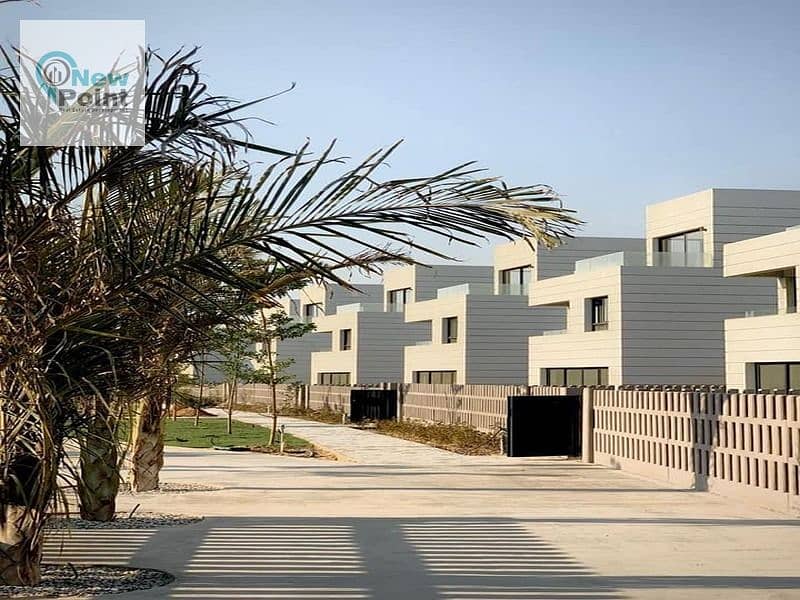 Townhouse villa for sale in installments over 8 years with the lowest down payment Al Burouj Compound in Shorouk 3