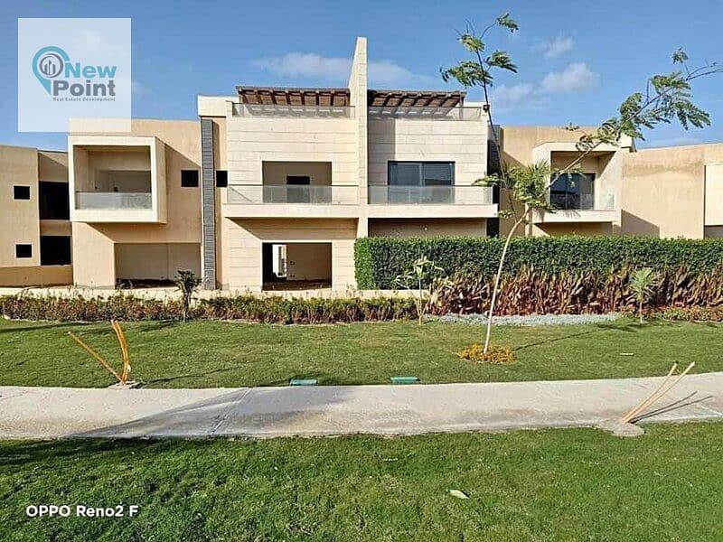 Townhouse villa for sale in installments over 8 years with the lowest down payment Al Burouj Compound in Shorouk 8