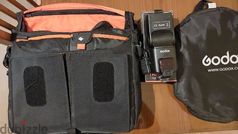 Godox Flash 680 TT for canon + Reflector 5*1 ( 80*120 ) + shoulder bag 2