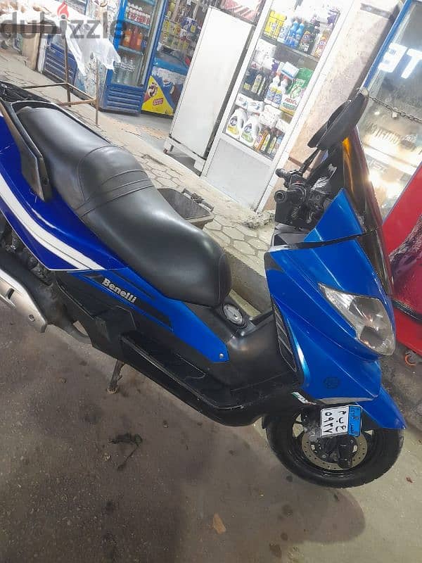 أسكوتر بينيلي 250cc 2017 1