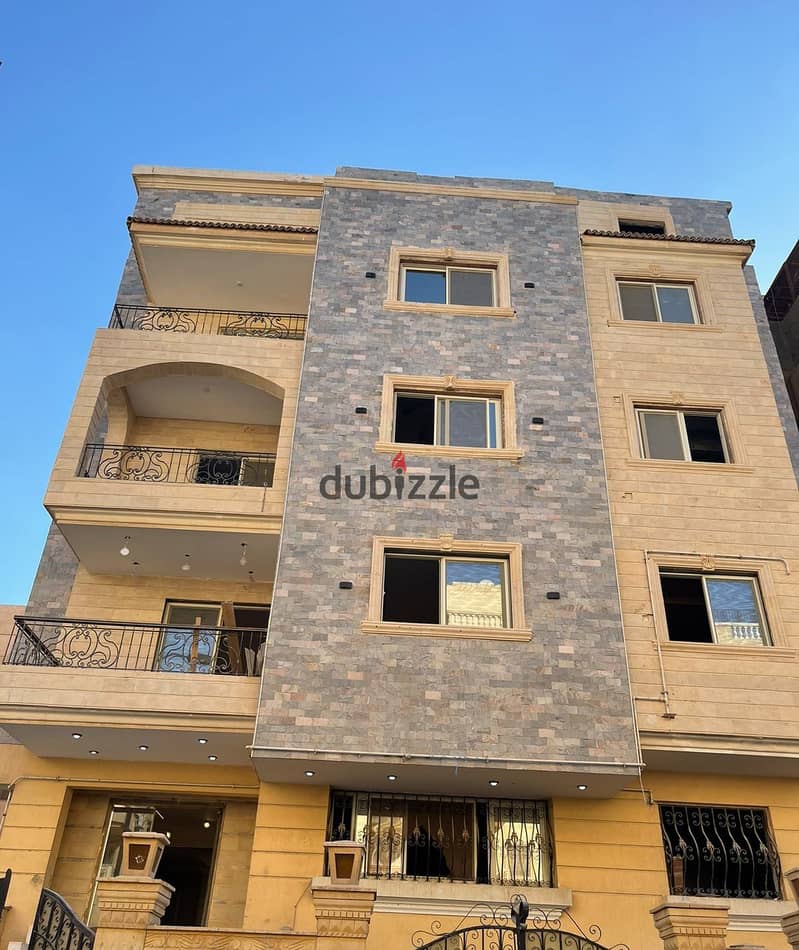 185 sqm apartment, first residence for sale, next to Al-Kafrawi Axis and Nawal University MSA, Second District, October 0