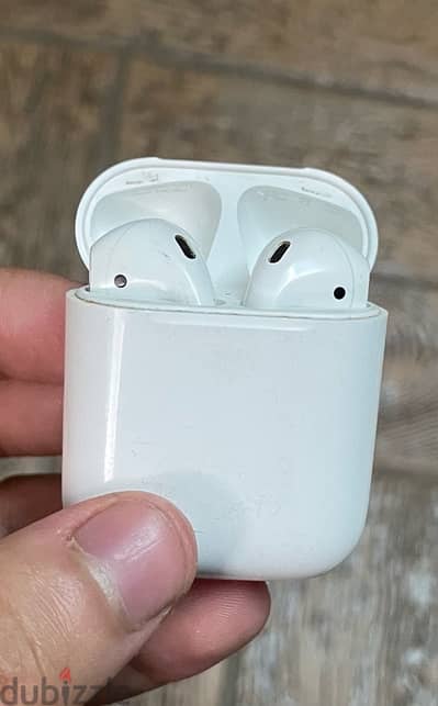 AirPods