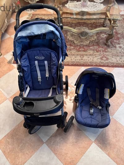 Graco Set ( Stroller + Car seat ) حالة ممتازة