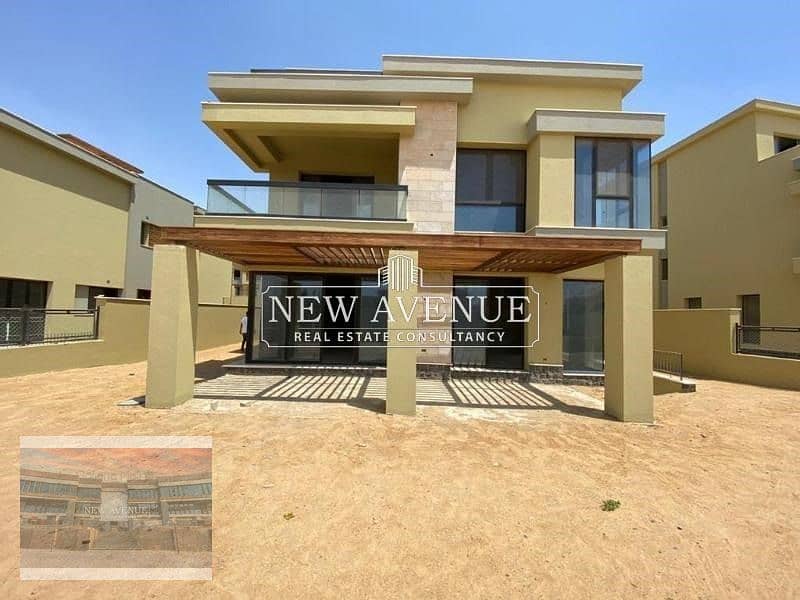 Villa for sale in a prime location delivered in Sodic 1