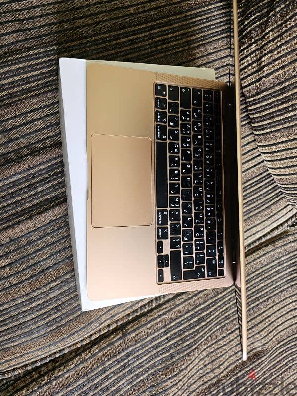 macbook air m1 0