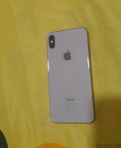 xs max ايفون حالة ممتازة