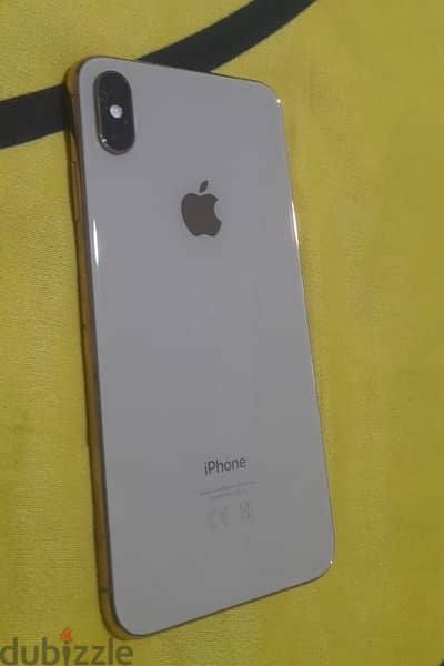 xs max ايفون حالة ممتازة 1