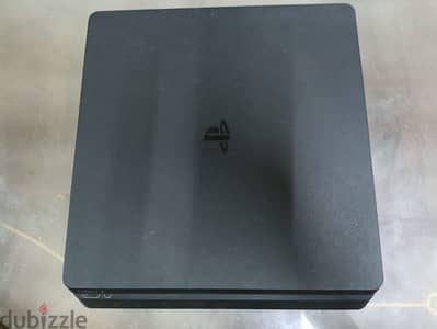 بلاي ستيشن 4 سلم 500 جيجا - حالة ممتازة ps4 slim 500g