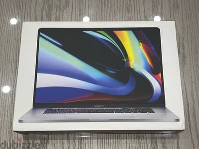 Macbook pro 16 inch / Core i9 / 16GB / 1TB