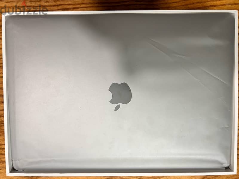 Macbook Air M1 2020, 256GB, 8CPU, 7 GPU, Battery 83% 5