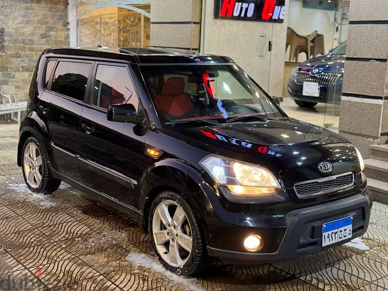 KIA SOUL TOP LINE 2011 KM 100,000 فابريكه صيانات 4