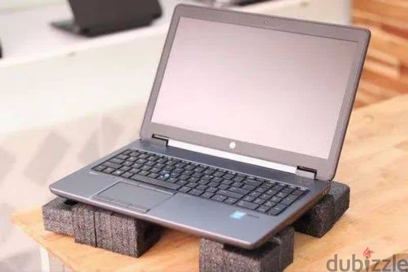 أعلى إمكانيات لاب توب hp zbook كور اى ٧ رام ١٦ هارد ssd 512 كارت نفديا 1