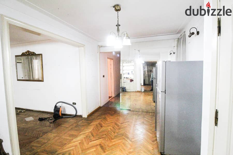 Licensed apartment 165 meters in Kafr Abdo (Fakhani El Nasr Street) _ 3,700,000 cash 5