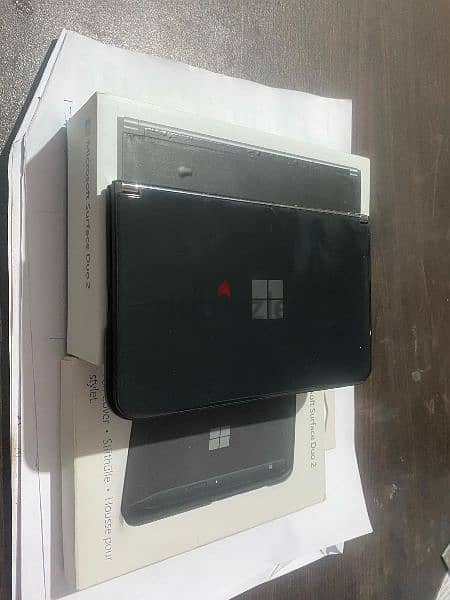 Microsoft surface Duo 2 - 5G - 256 GB , 8 Ram 7