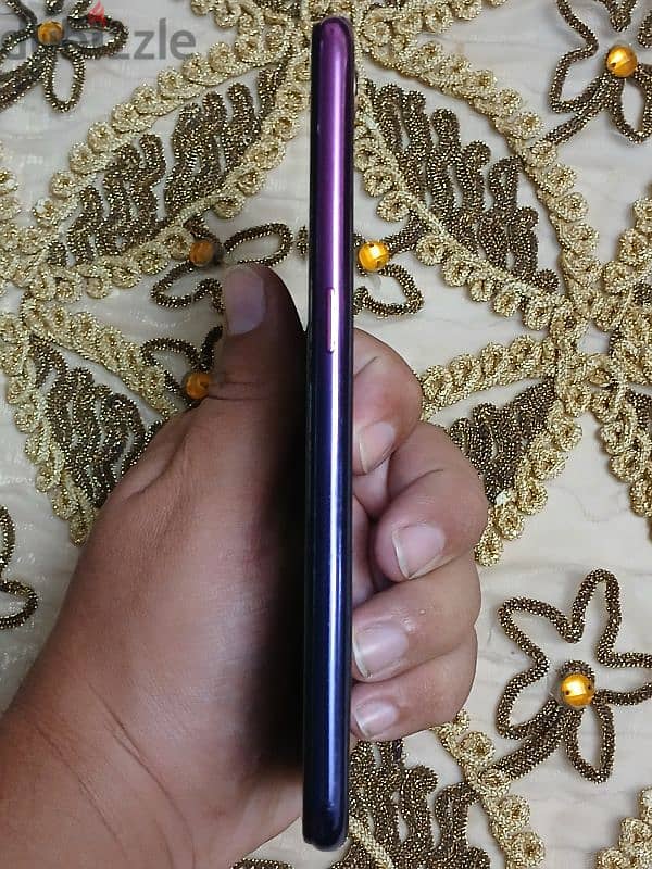 Oppo F9 3