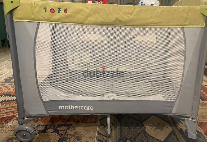 سرير اطفال mothercare 1