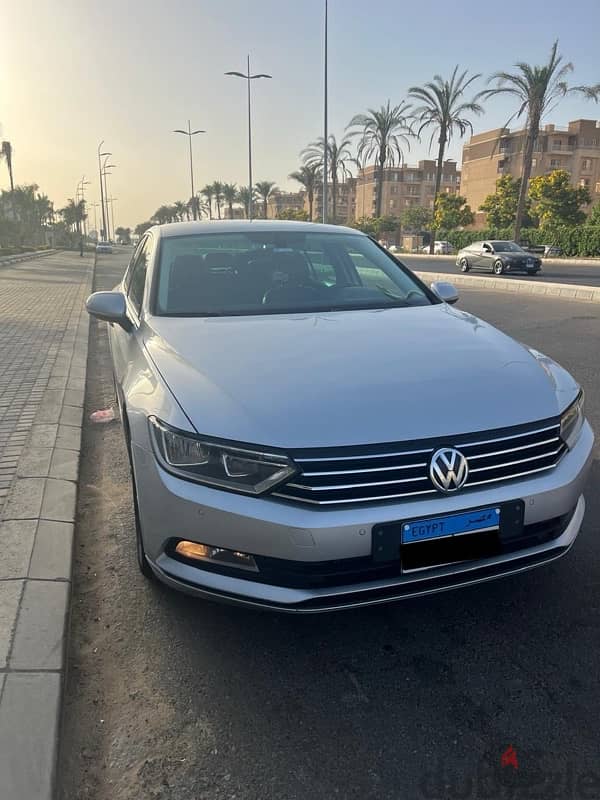 Volkswagen Passat 2019 1