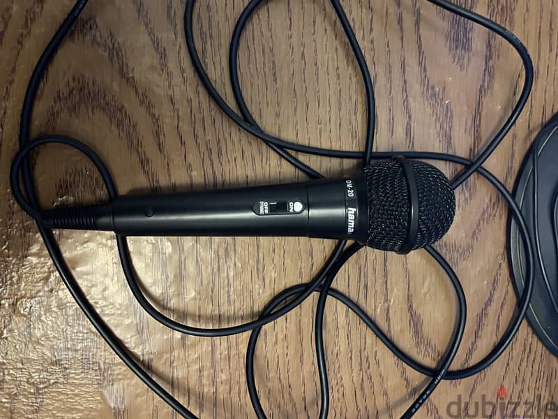 HAMA DYNAMIC MICROPHONE DM-20 0