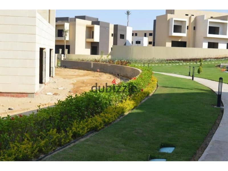 Immediate receipt, with a 25% down payment and installments over the longest payment period, an apartment for sale, 225 sqm, in a 130 sqm garden, next 6