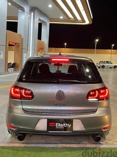 Volkswagen Golf 2010 0