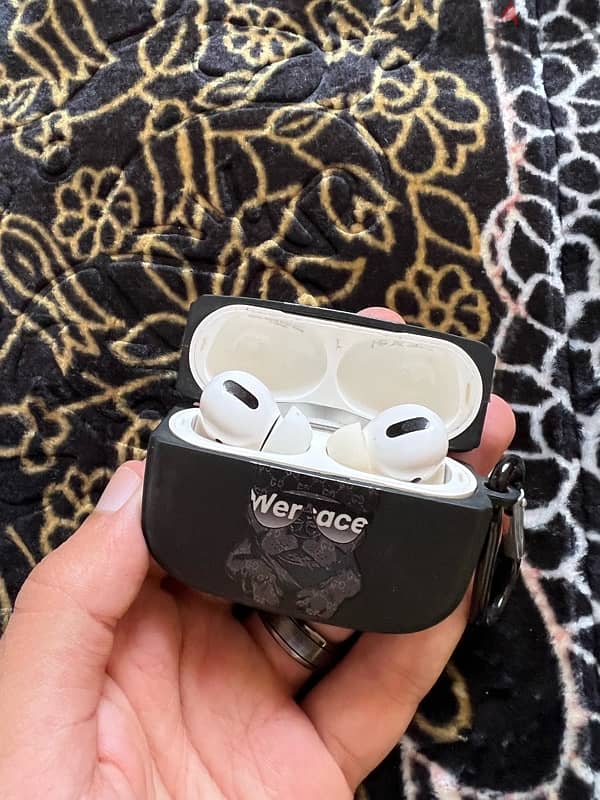 AirPods Pro 4