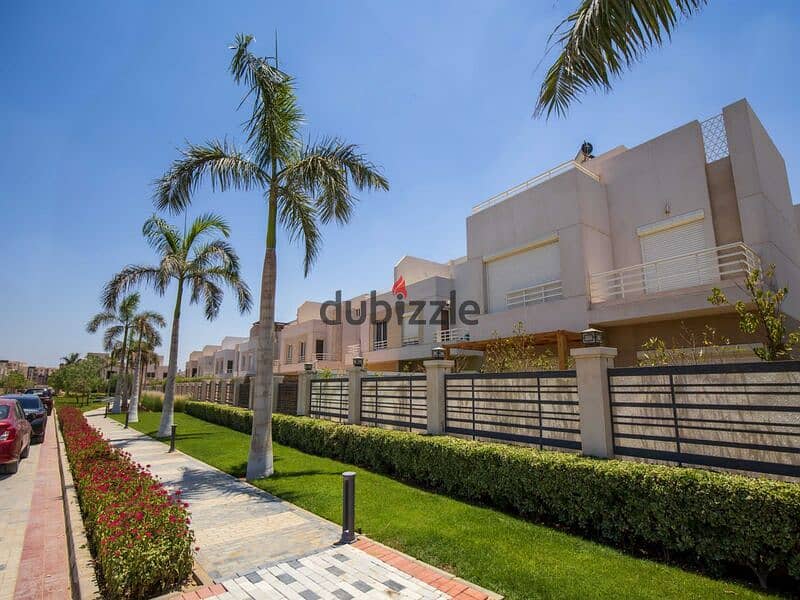 Independent villa for sale in Iwan Sheikh Zayed next to Vye Sodic 2