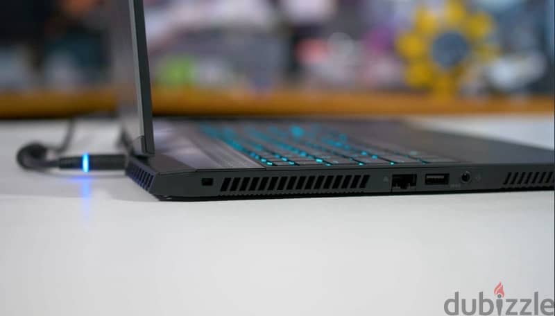 Dell Alienware M15 R1 Gaming Laptop 1